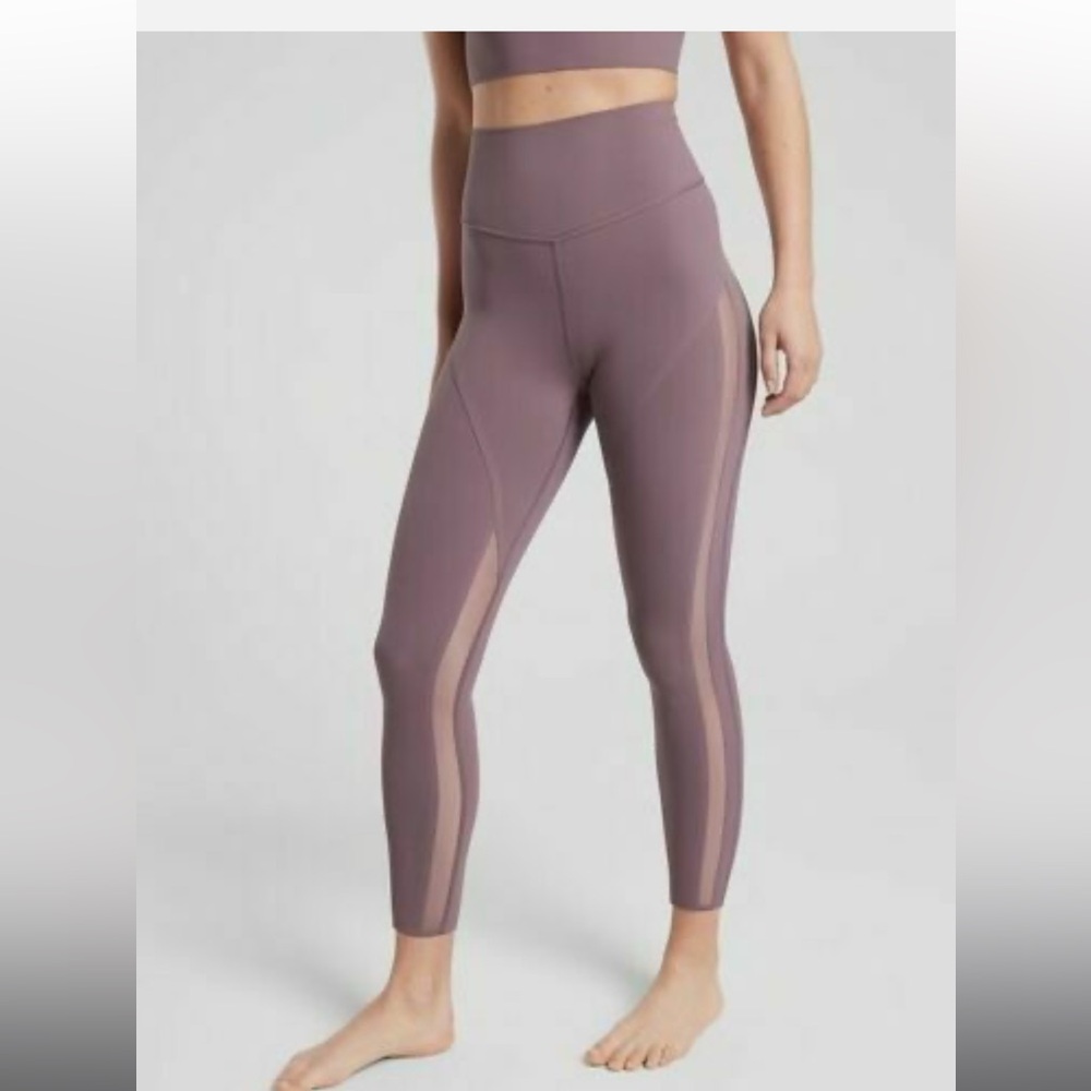 Athleta formation mesh 7/8 tight in powervita NWT size XXS